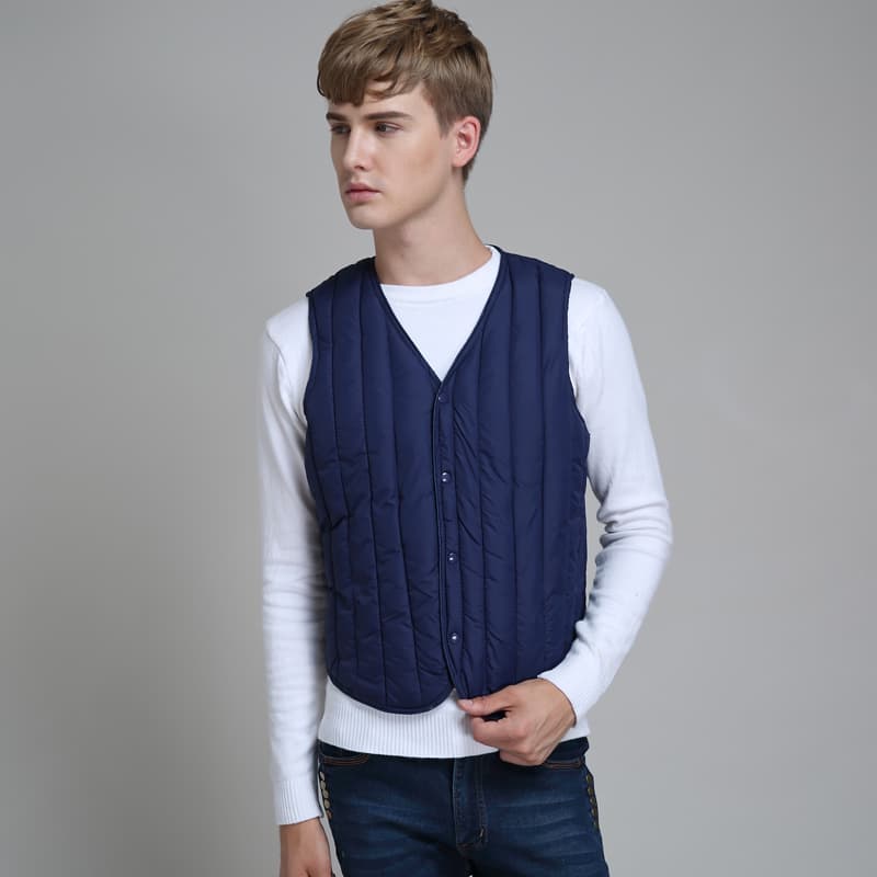 ベスト メンズ 軽量スタイリッシュインナーダウンベスト