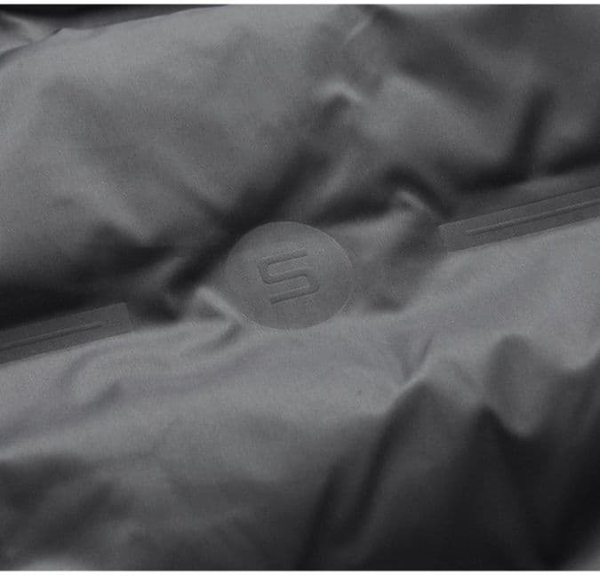 ベスト メンズ ダウン 立体感ある保温ダウンベスト