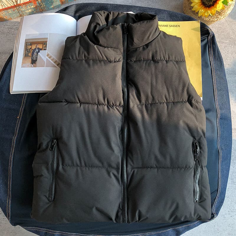 ベスト メンズ スタンドカラー軽量ダウンベスト