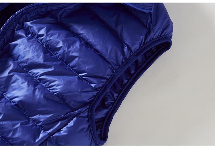 ベスト メンズ 超軽量携帯収納ダウンベスト